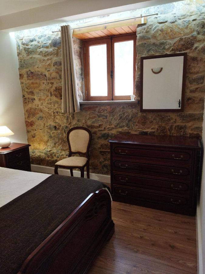 Rurais - Casas Do Lagar Rosmaninhal (Santarem)